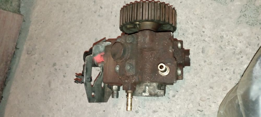 *ГНП Bosch Оригинално за 1.4HDI/1.6HDI /CITROEN/PEUGEOT/VOLVO/Ford