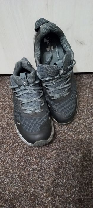 Маратонки Under Armour