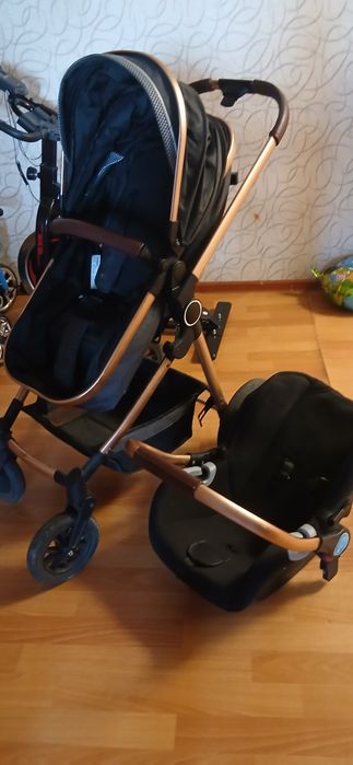 Продам коляску детскую