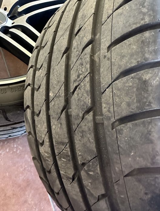 Продам диски с резиной мерседес