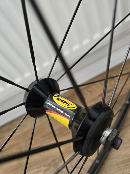 Roata fata Mavic Ksyrium Equipe 28 inch 700c anvelopa bonus (cursiera, single speed, fixie)