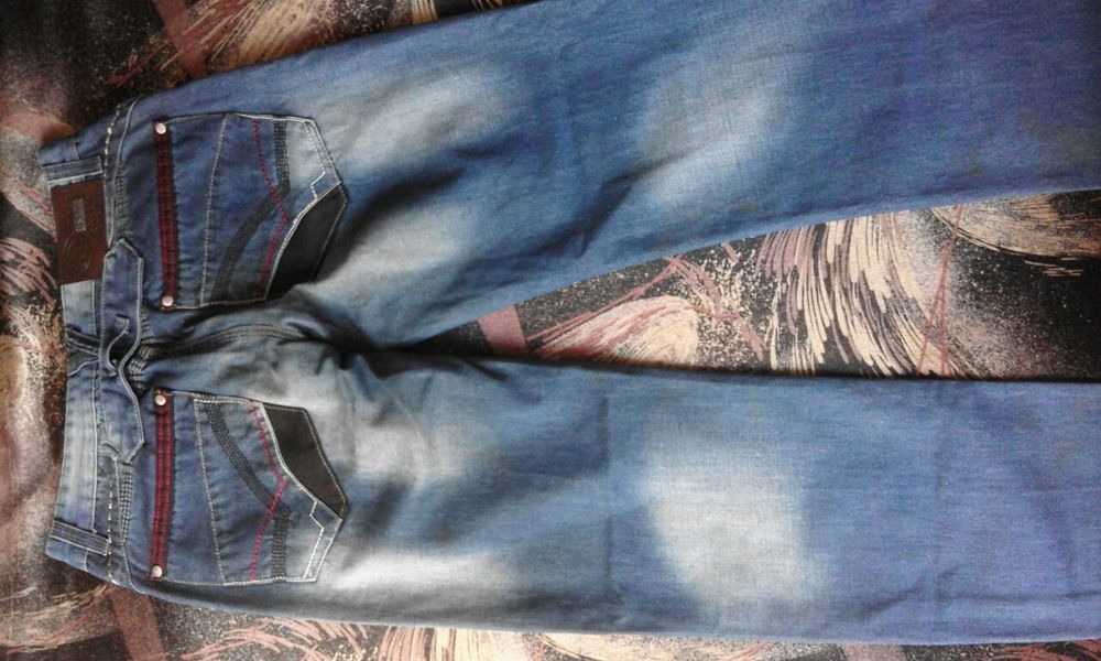 Мъжки дънки нови