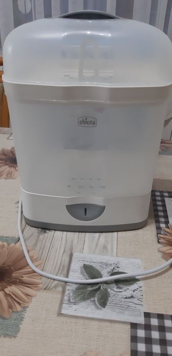 Електрически парен стерилизатор Chicco