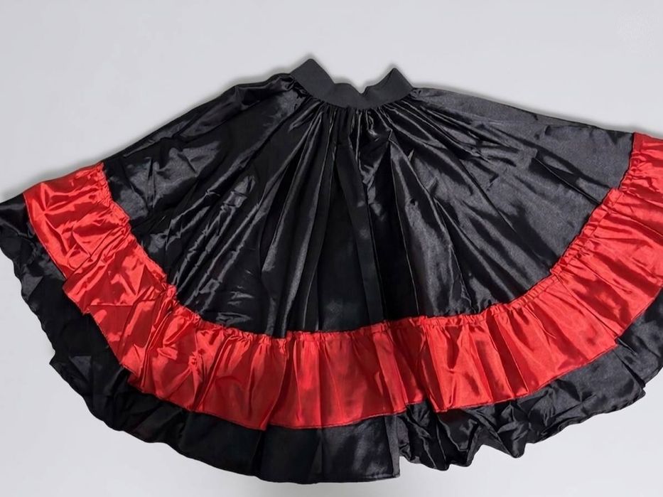 Испанское танцевальное платье