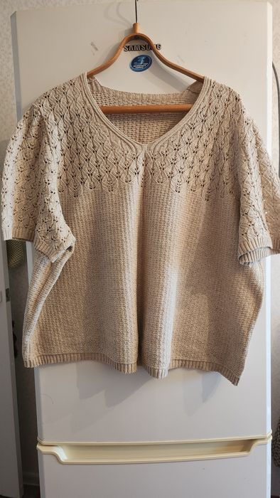 Женские вещи размер 60