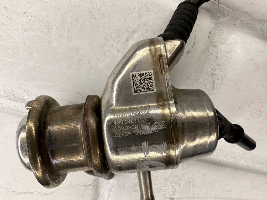 Дюза ADBLUE AUDI A4 A5 A6 A7 A8 Q5 Q7 Q8 4G0131113E