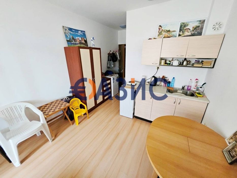 Продава се Едностаен апартамент в к.к. Слънчев бряг - 28 кв.м за 1250 €/кв.м - Снимка #7
