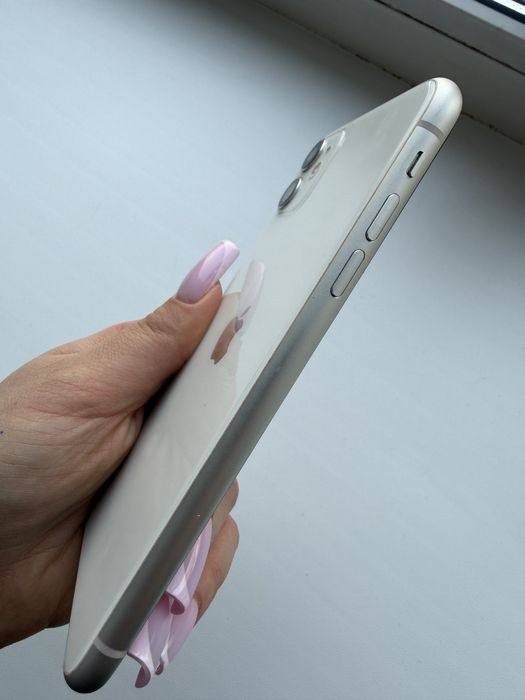 iphone 11 в идеальном состоянии