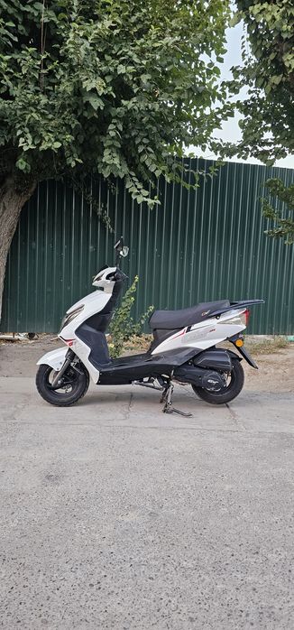 Skuter GST  ANGEL x4 sotiladi xolati yaxshi