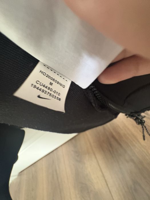 продаю теч флиску в идеальном состаянии