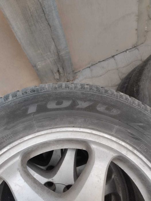 Комплект резины с дискими.