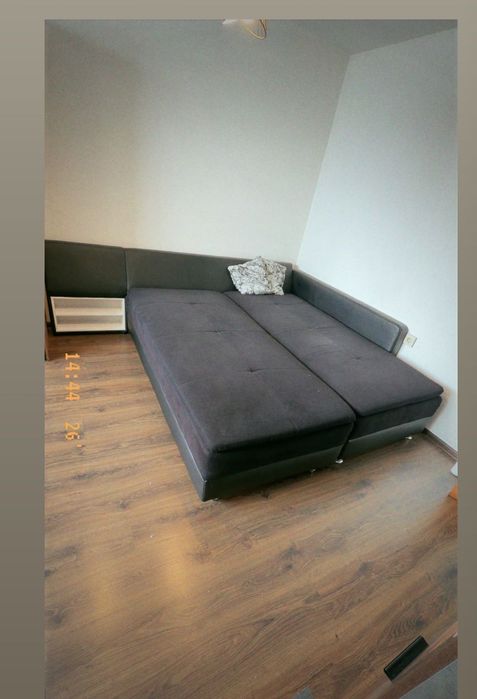 Диван с функция за сън