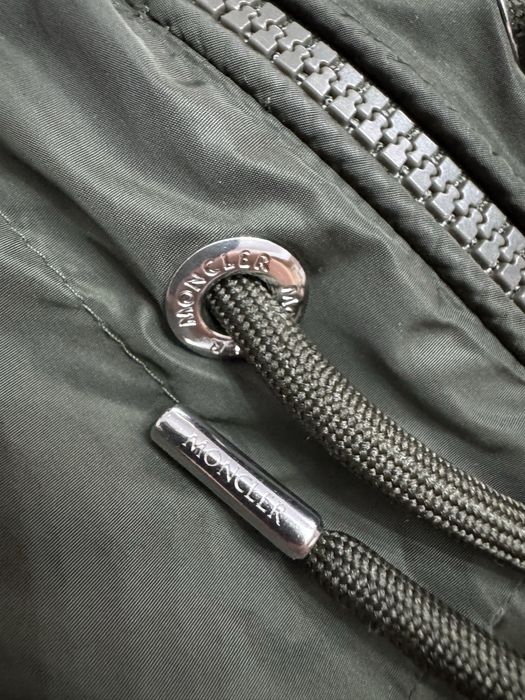 Мъжка оригинална ветровка MONCLER