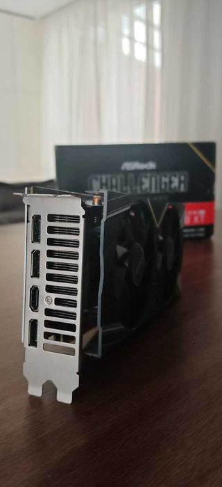 Продавам Перфектна Видео Карта AsRock Challenger  RX 5600XT