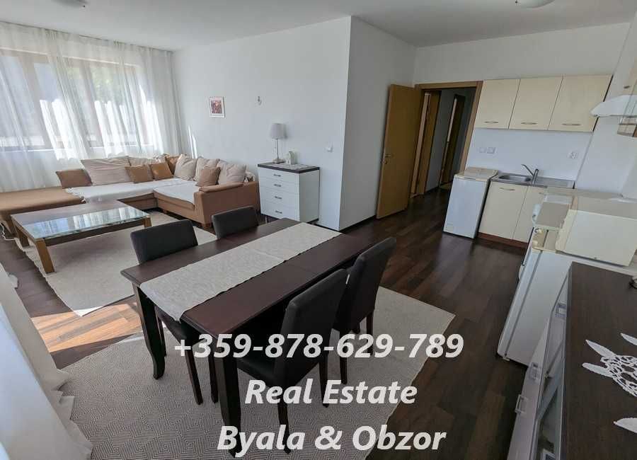 Продава се Тристаен апартамент в Бяла - 120 кв.м за 742 €/кв.м - Снимка #3