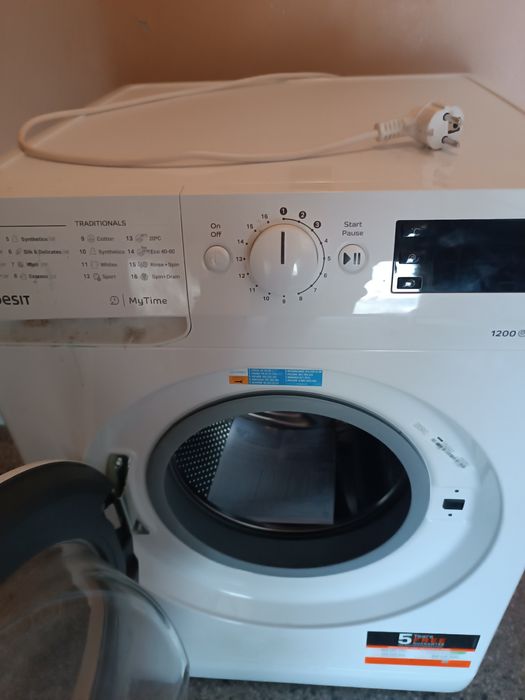 Пералня Индезит използвана
