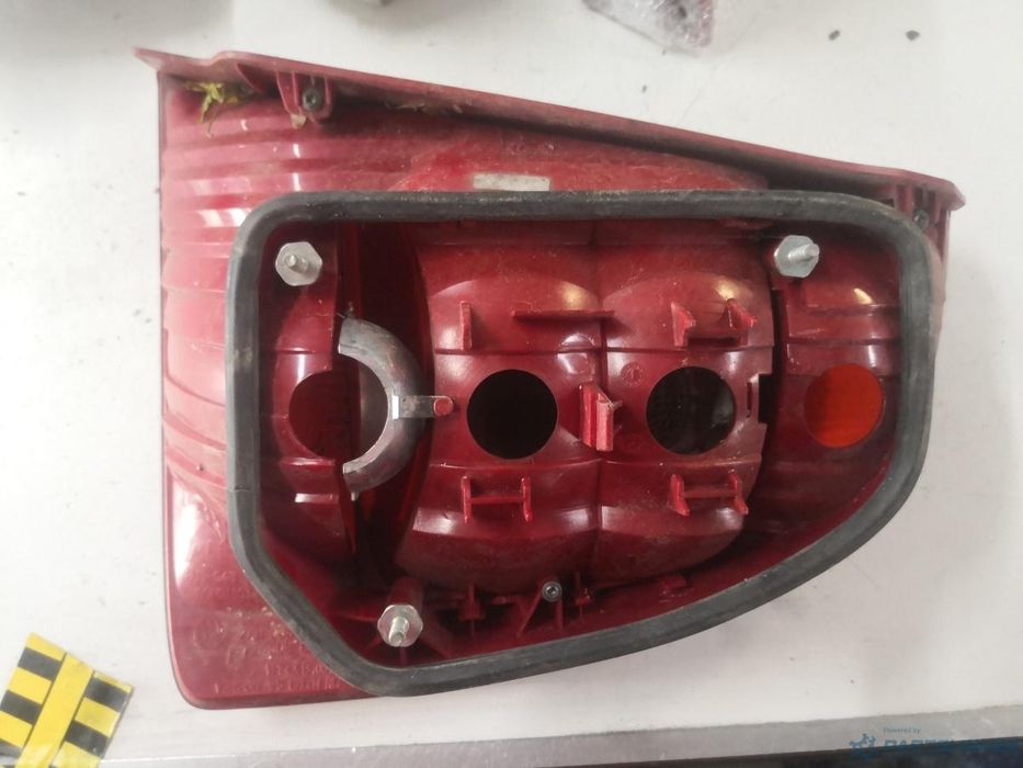 Lampa Spate / Stop Stanga Spate Skoda Superb (3U4) [ 2001 - 2008 ]