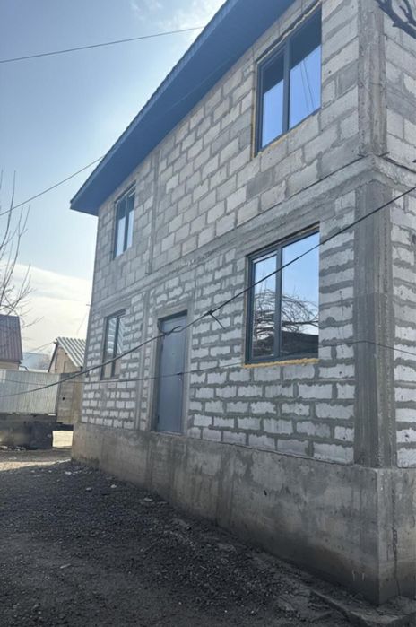 Продам дом 2 этажныи