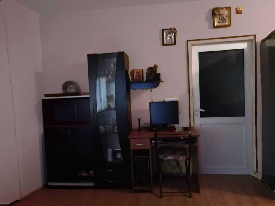 Дава се под наем Едностаен апартамент в Нова Загора - 46 кв.м за 43299 € - Снимка #1