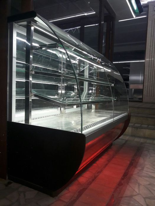 Витрина холодильник (vitrina xolodilnik)