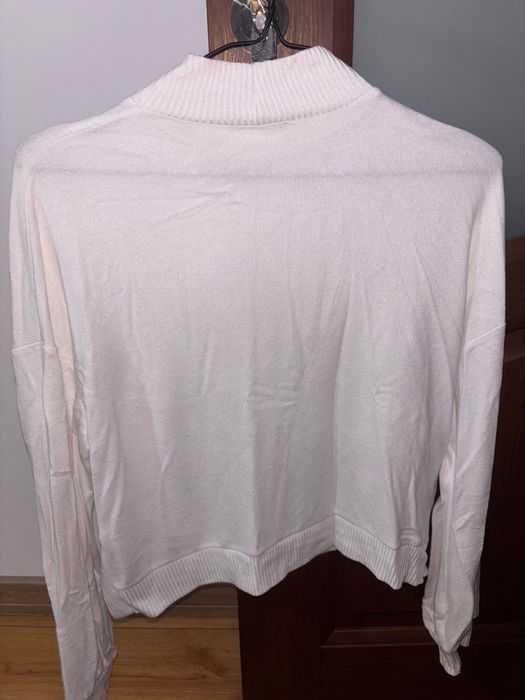 Pulover Stradivarius Marimea S