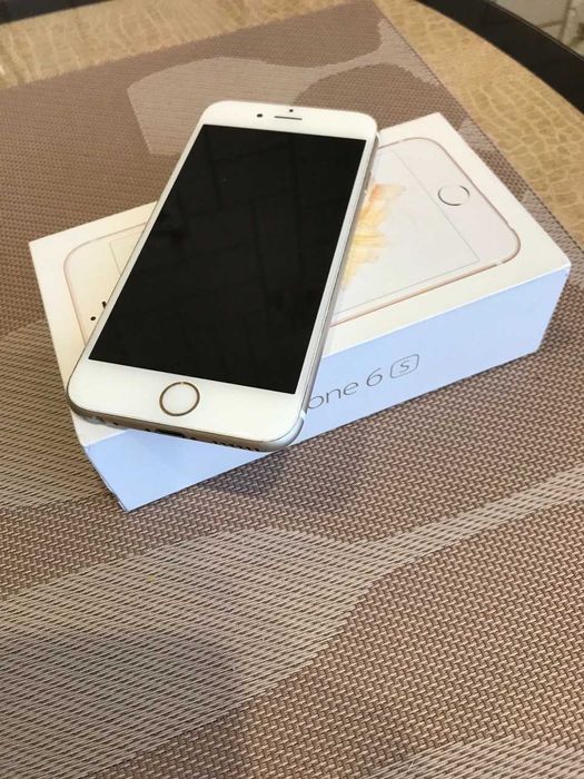 ПРОДАМ IPhone 6s 32 GB в отличном состоянии!!!