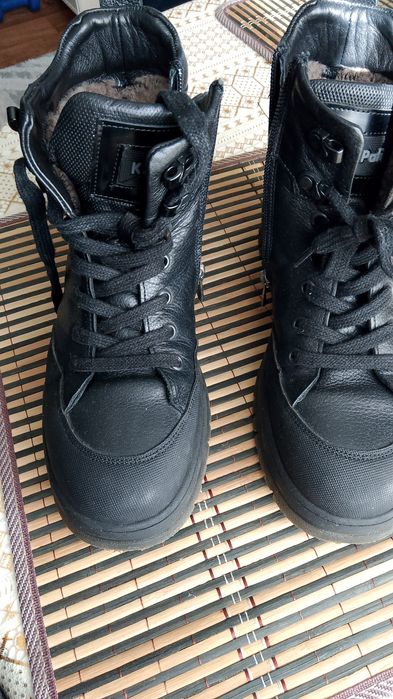 Кожаные подростковые ботинки