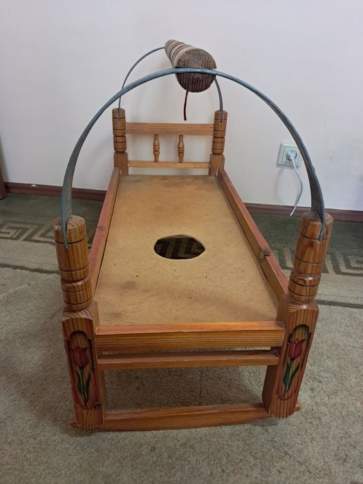 Бесык люлька колыбель продам.