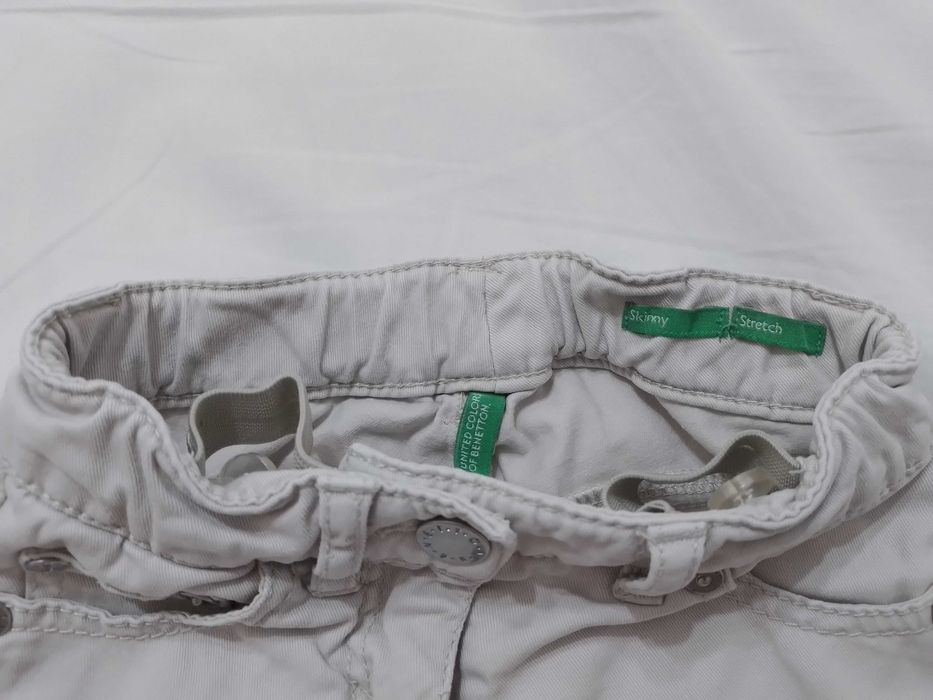 Одежда штаны джинсы на мальчика Beneton 12м