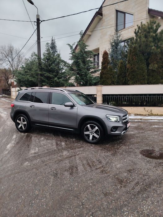 Mercedes Benz GLB 2023