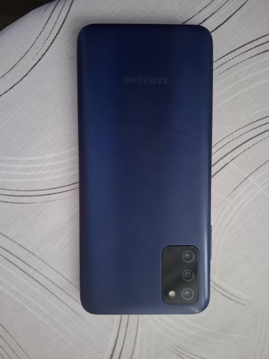 Продам телефон Samsung