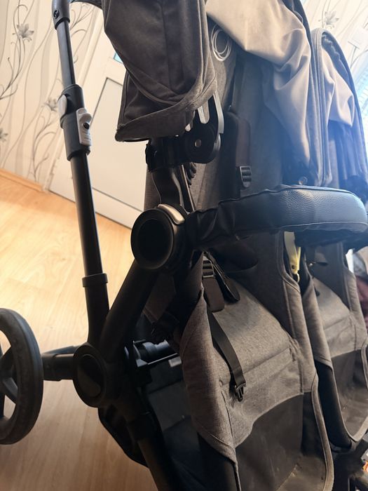 КОЛИЧКА ЗА БЛИЗНАЦИ Bugaboo Donkey5 Twin