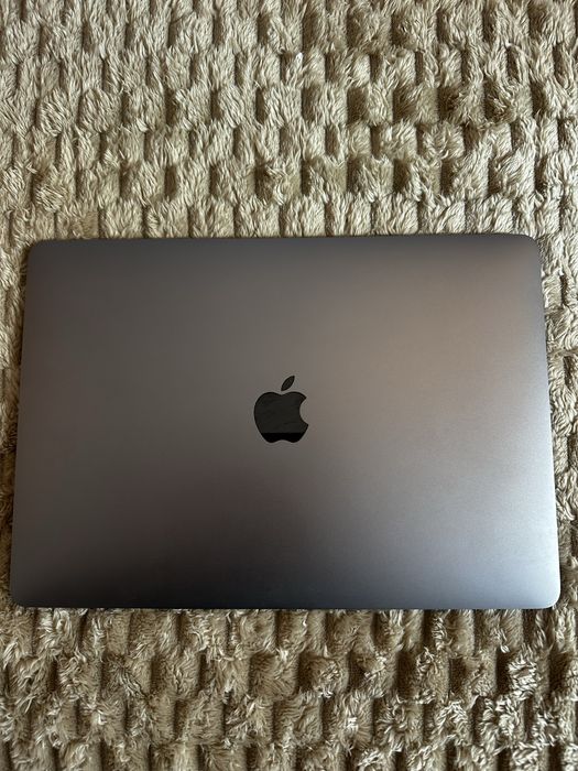 MacBook Air M1 8GB 256GB