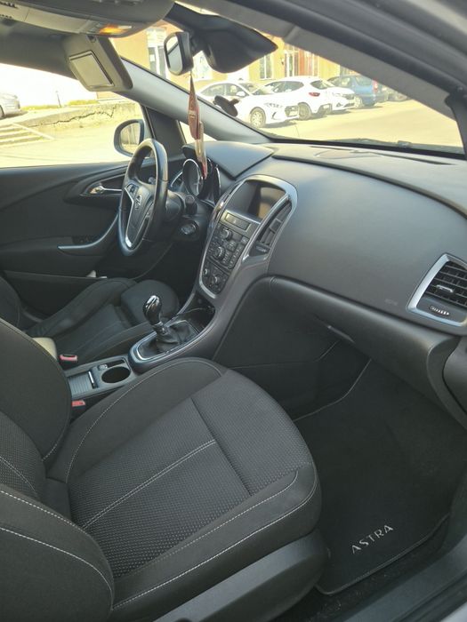 Vand Opel Astra J