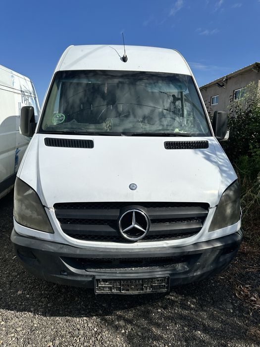 Dezmembrez mercedes sprinter 2009