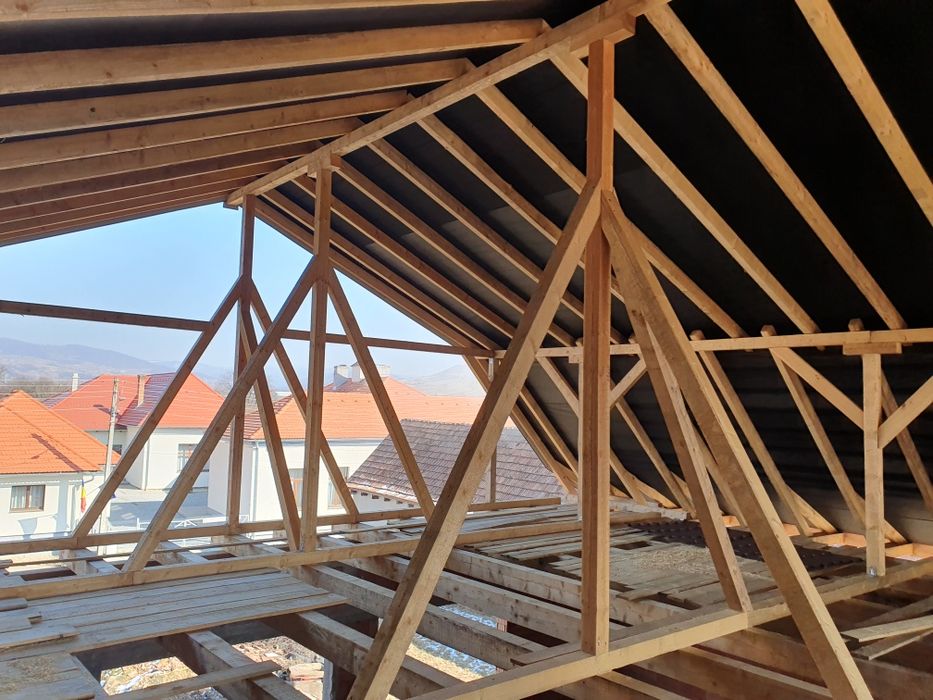 Montaj acoperis dulgherie tigla metalica,ceramica mansardari