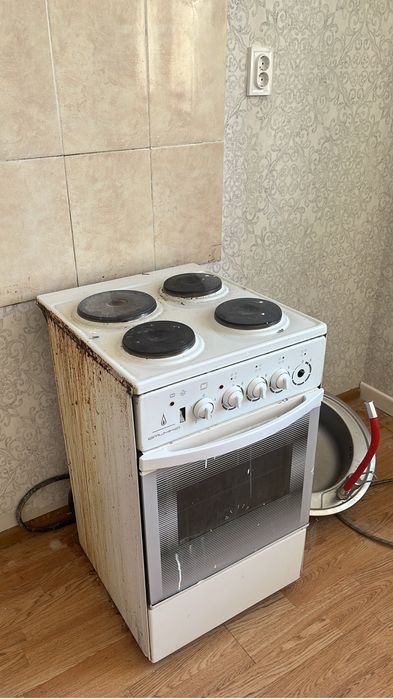 Прихожая отдам даром плита 5к