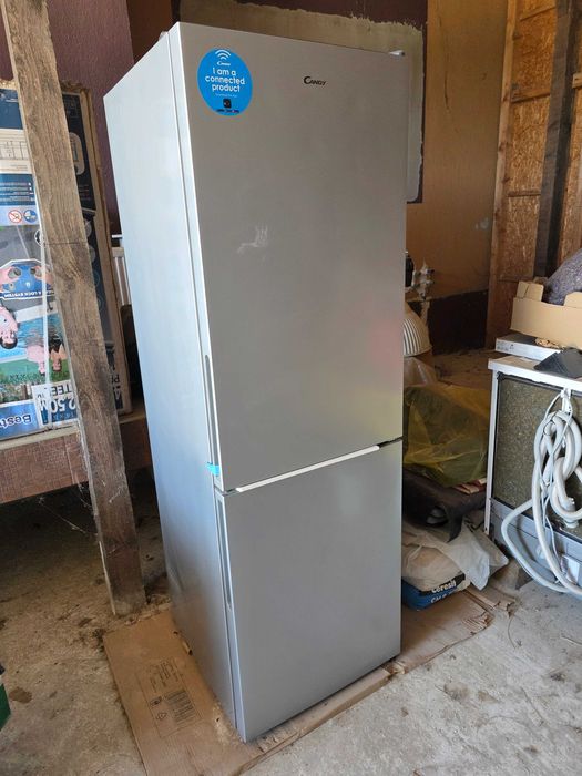 Combina frigorifica Candy CCE7T618ES