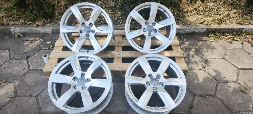 5х112 18 цола Audi R8 спорт пакет