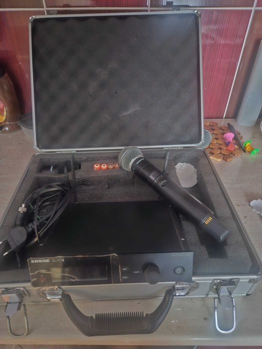 Vind microfon shure profesional slx4