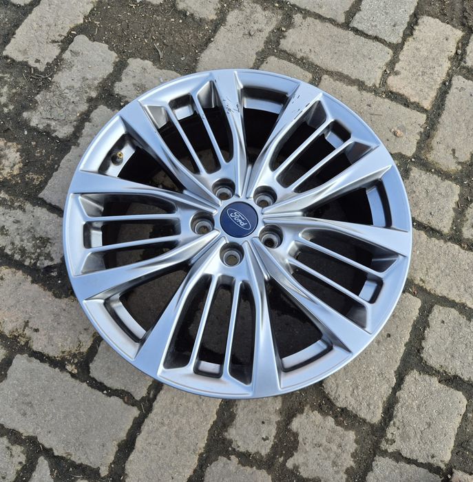 O jantă originală R18 Ford Kuga lll seria 7.5Jx18H2 ET50 - 5x108
