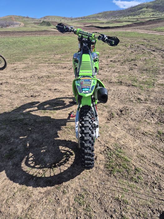 Кавазаки КХ450f 2022г на 85мч.Мотора е като нов.Много туниг