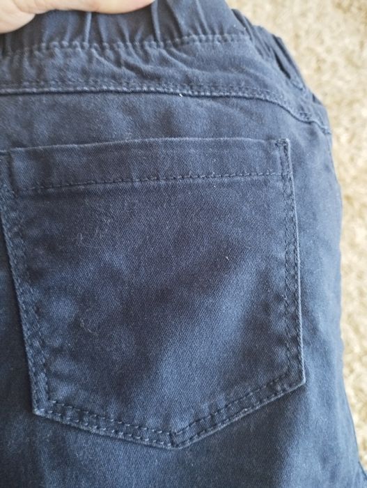 Pantaloni skinny pentru copii cu elastic în talie