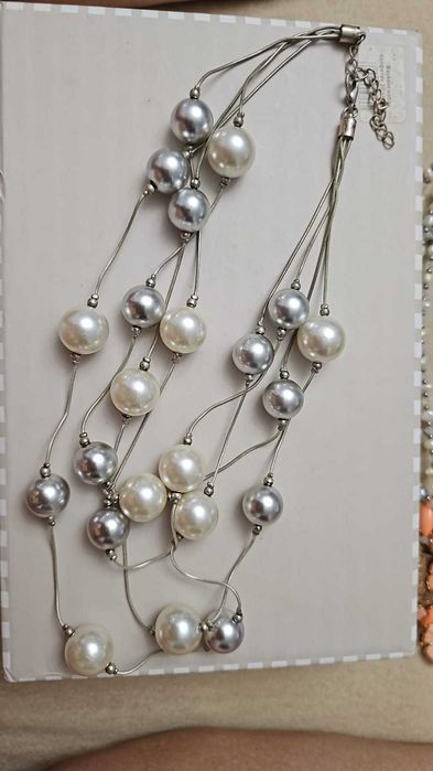 продам бижутерия