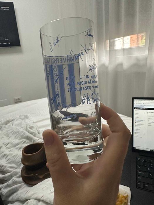 Set 7 pahare sticla cu emblema și autografe UNIV CRAIOVA