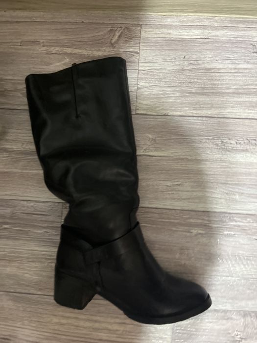 Сапоги черные кожанные