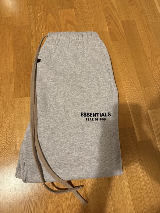 Pantaloni Lungi Essentials Fear of God Gri