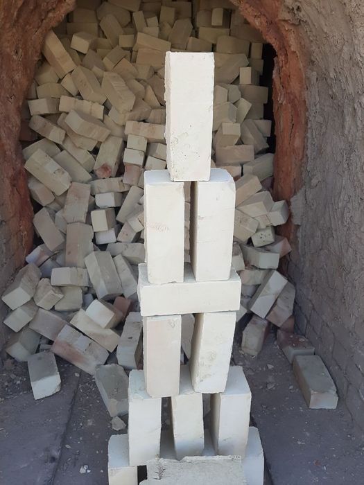 Пишкан ва хом гишт Пишган  Кирпич тогридан тогри заводдан биринши кол