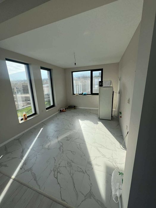 Продава се Къща в с. Брестник, Област Пловдив - 175 кв.м за 904 €/кв.м - Снимка #1