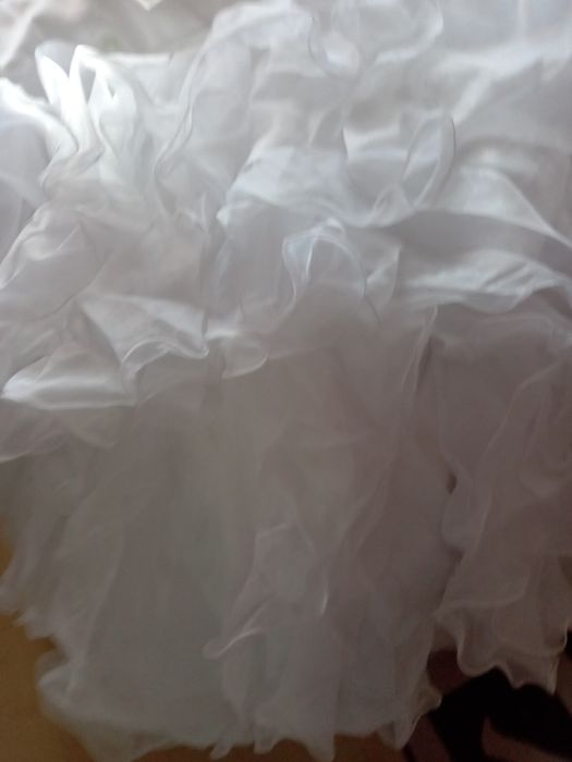 Rochie mireasa cu accesorii